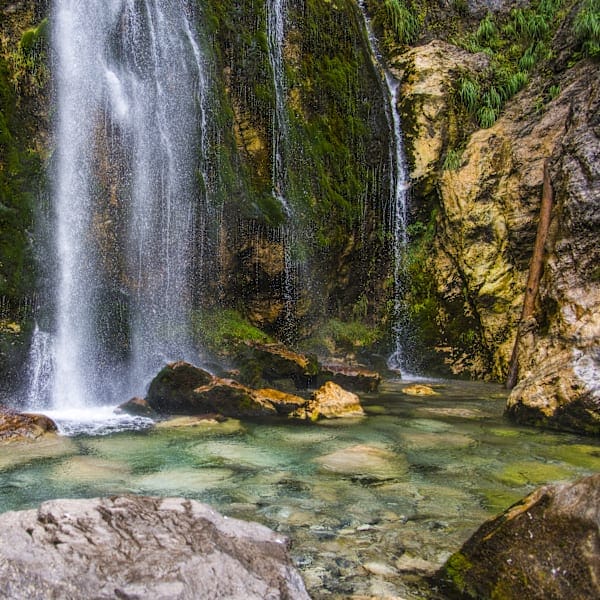 Albanien Roadtrip: Canyons, Cliffs & Crystal Waters