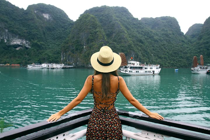 Ganztägige Tour zur Halong Bucht thumbnail